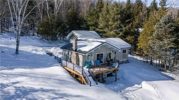 1056 Inawendawin RD, Lake Of Bays, ON P0B 1A0
