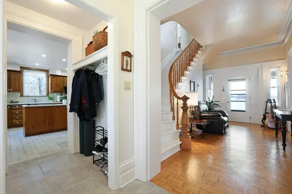 81 Lakeshore DR, South Dundas, ON K0C 1X0