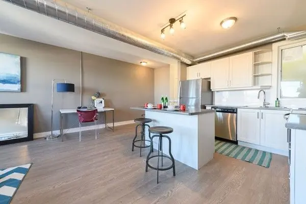 1000 King ST E #1006, Hamilton, ON L8M 1C8