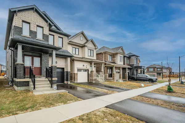 22 Lilac CIR, Haldimand, ON N3W 0H5