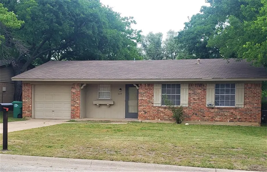 629 Apollo Drive, Denton, TX 76209