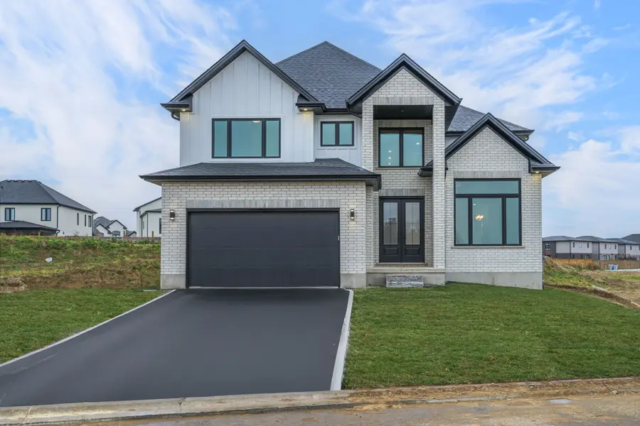 150 Locky LN, Middlesex Centre, ON N0L 1R0