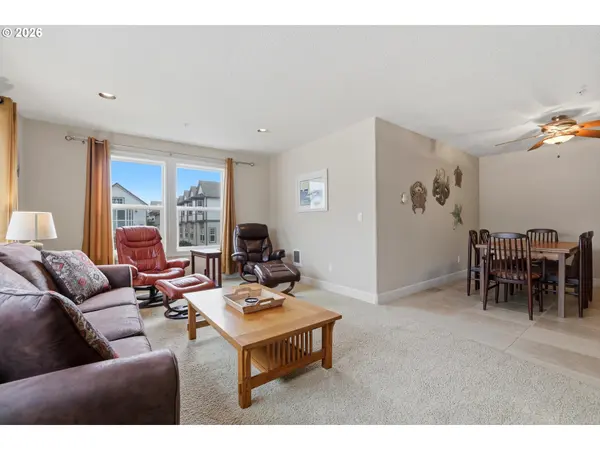 300 N PACIFIC ST #37, Rockaway Beach, OR 97136