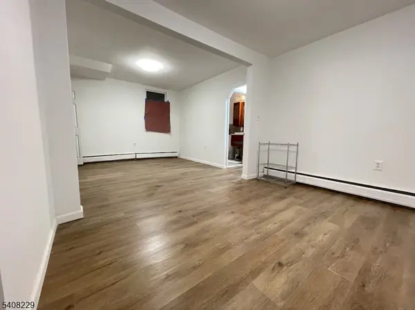 84 Brighton Ave, Kearny Town, NJ 07032