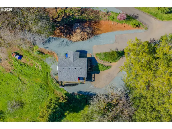 Coquille, OR 97423,55593 GLEN AIKEN CREEK RD