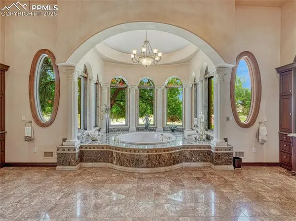 760 28 1/2 LN, Pueblo, CO 81006