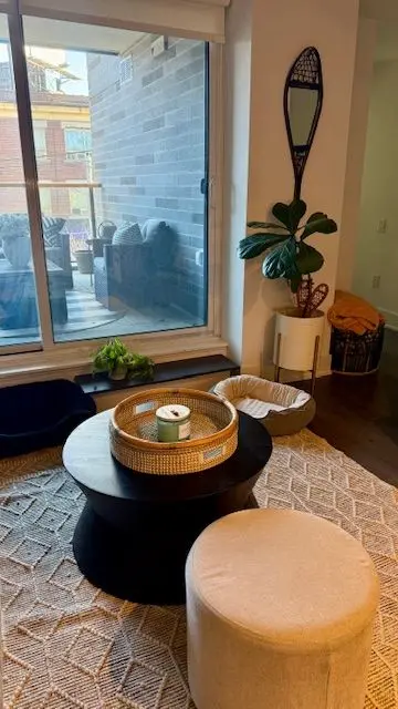 1888 Queen ST E #204, Toronto E02, ON M4L 1H4