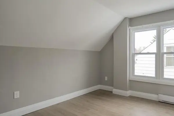 188 Forest Hill AVE #Upper, London South, ON N6J 2Z2