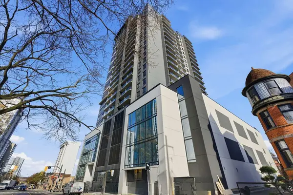 15 Queen ST S #2008, Hamilton, ON L8P 0C6