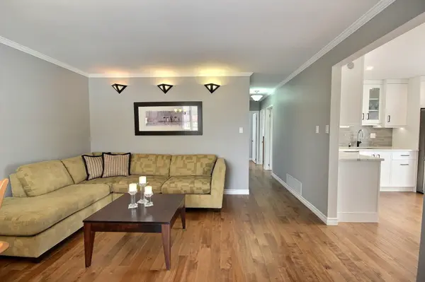 823016 Massie RD, Chatsworth, ON N0H 1G0