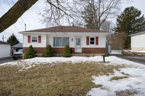 80 Hessford ST, Greater Napanee, ON K7R 2Z1