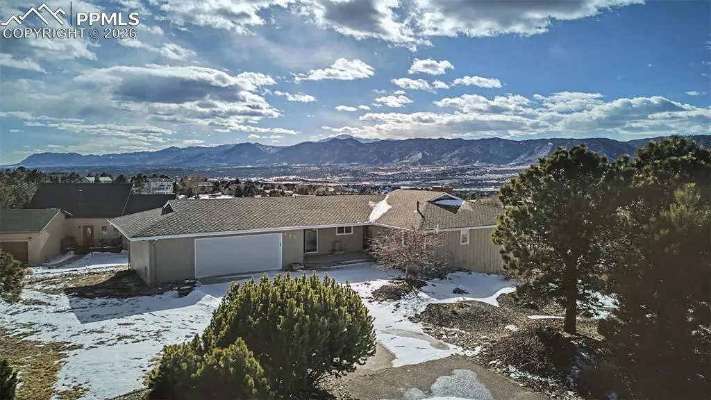 733 Bowstring RD, Monument, CO 80132