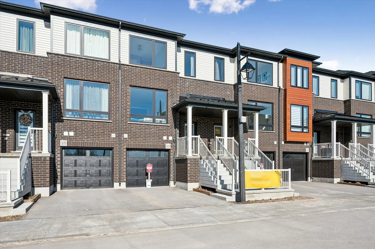 23 Sora LN, Guelph, ON N1E 0T4