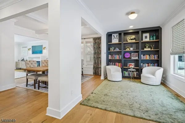 8 Fox Chase Rd, Madison Boro, NJ 07940