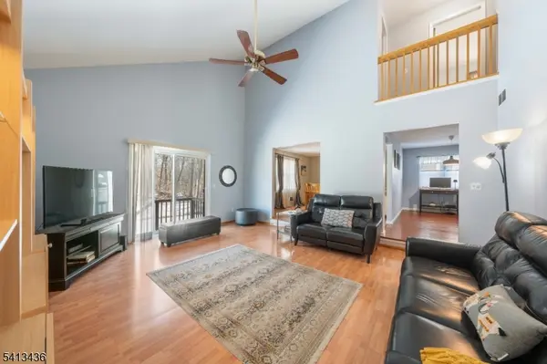 120 Parkside Dr, Union Twp., NJ 07083