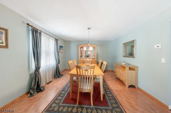 120 Parkside Dr, Union Twp., NJ 07083