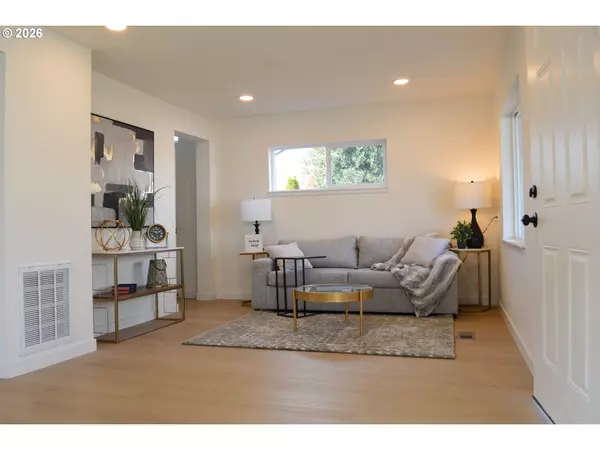 Portland, OR 97266,4245 SE 89TH AVE