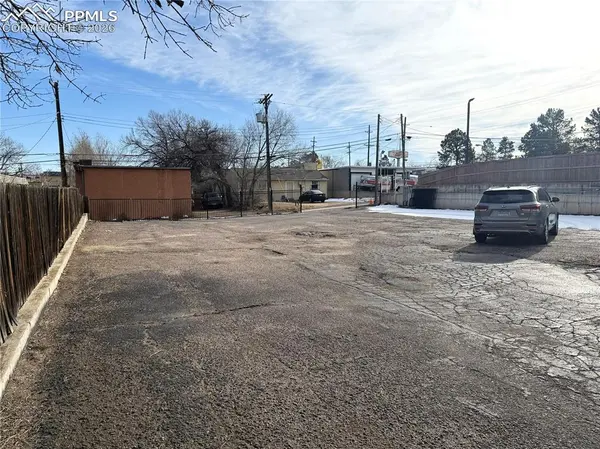 5 Swope AVE, Colorado Springs, CO 80909