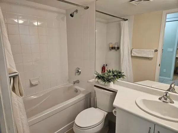 209 Fort York BLVD #1258, Toronto C01, ON M5V 4A1