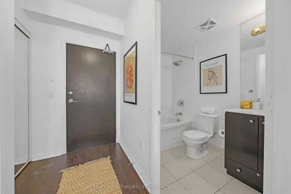 25 Cole ST #816, Toronto C08, ON M5A 4M3