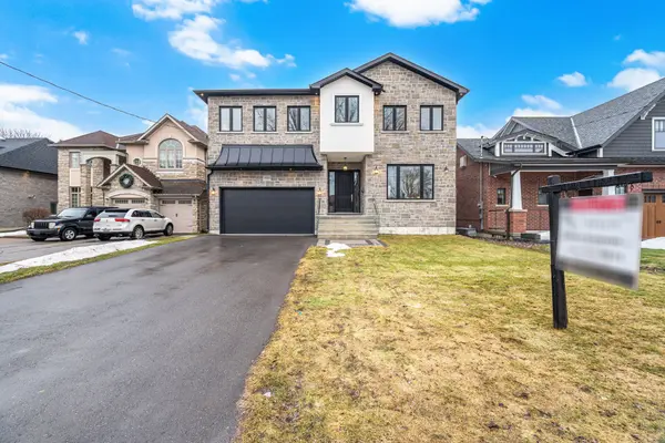 2955D Seabreeze RD, Ajax, ON L1S 1C5