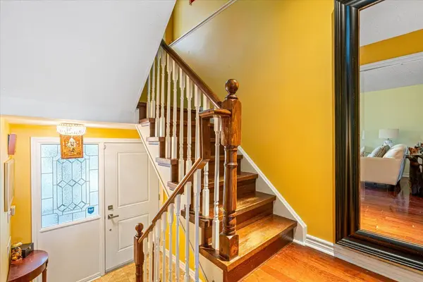 61 Nottinghill RD, Markham, ON L3T 4Y3