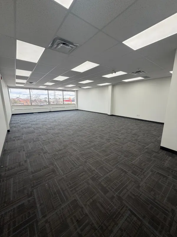 5170 Dixie RD #300A, Mississauga, ON L4W 1E3