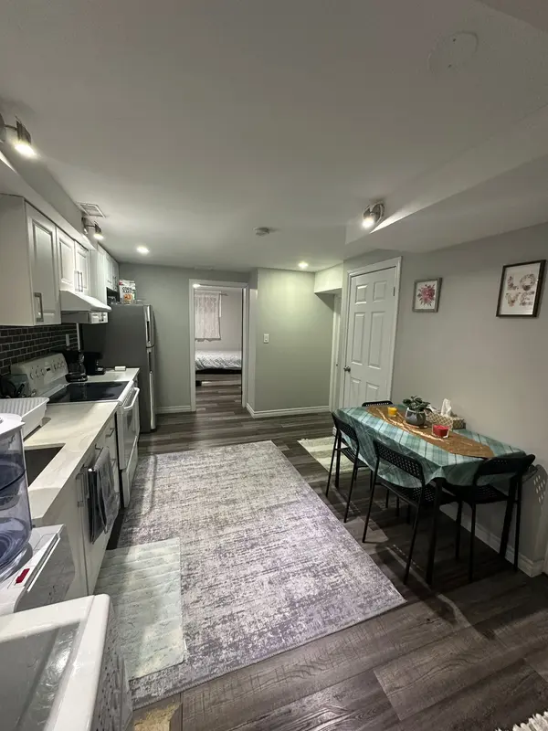 843 Brandenburg BLVD, Waterloo, ON N2T 2X6