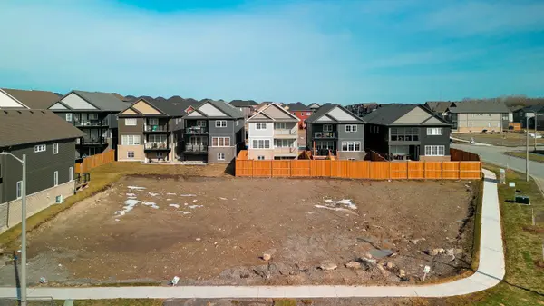 87 York DR, Peterborough, ON K9K 0H6