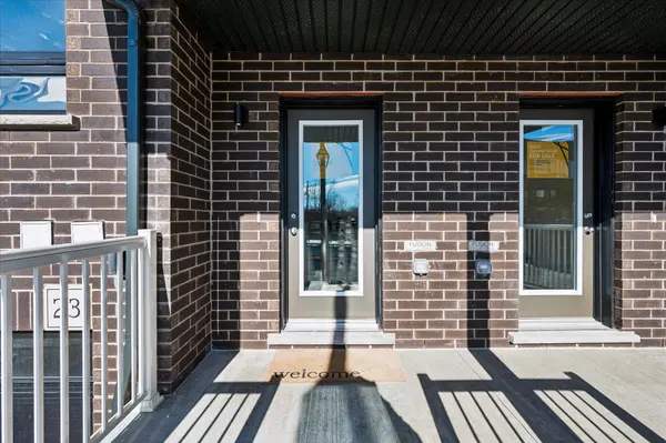 23 Sora LN, Guelph, ON N1E 0T4