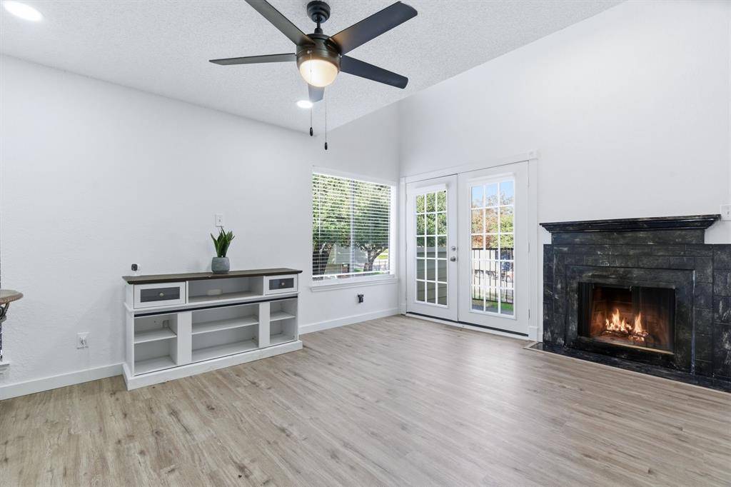 3101 Sondra Drive #201-A, Fort Worth, TX 76107