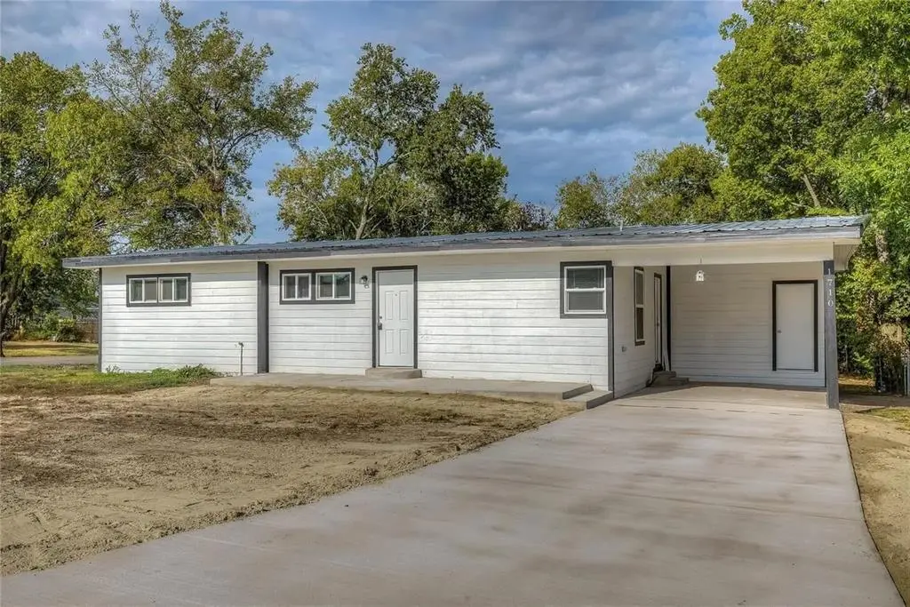 1710 Langford Street, Greenville, TX 75401