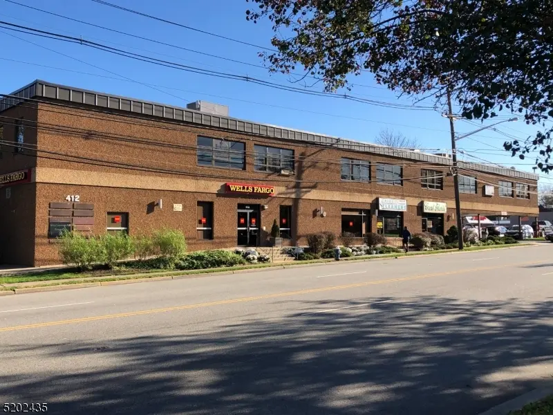 416 Pleasant Valley Way-200, West Orange Twp., NJ 07052