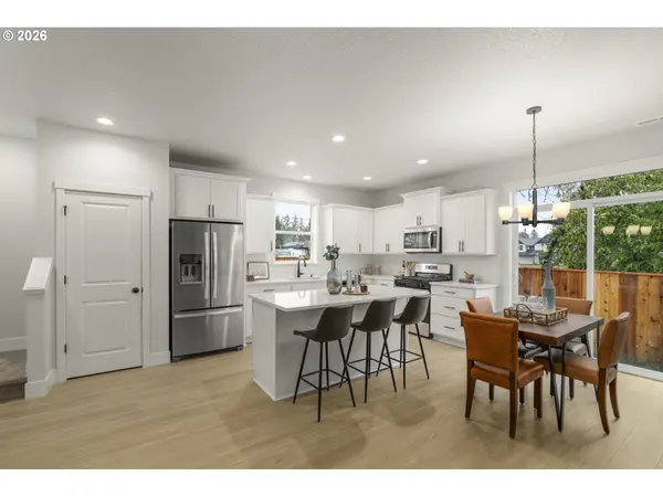 2555 Bourbon ST, Forest Grove, OR 97116