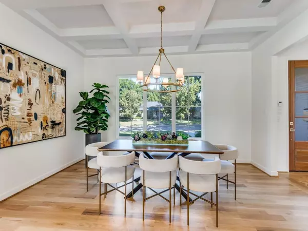 Dallas, TX 75229,3838 Princess Lane