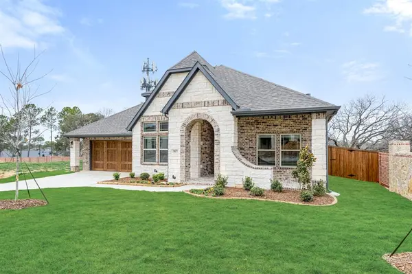 3817 Grace Park Lane, Bedford, TX 76021