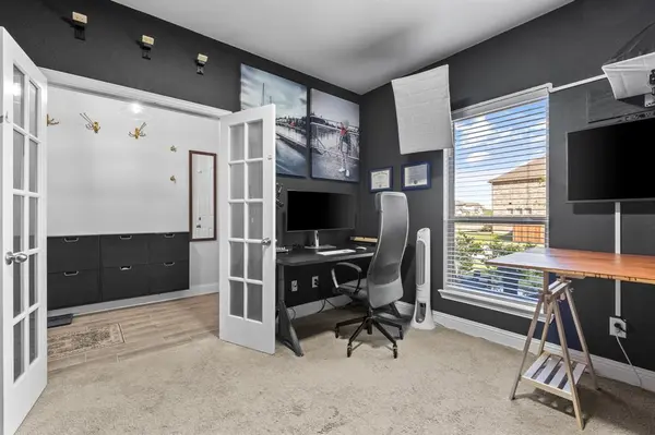 372 Chapel Hill Drive, Forney, TX 75126