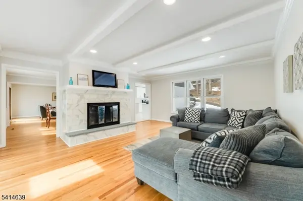 46 Junard Dr, Morris Twp., NJ 07960