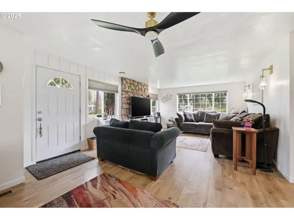 83840 BROWN RD, Dexter, OR 97431