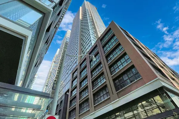 55 Mercer ST #3006, Toronto C01, ON M5V 0W4