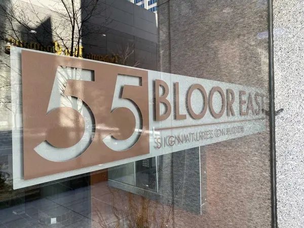 55 Bloor ST E #Lph8, Toronto C08, ON M4W 3W6