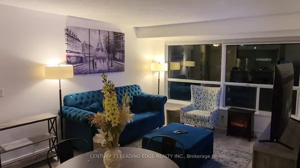 38 Lee Centre DR #2207, Toronto E09, ON M1H 3J7