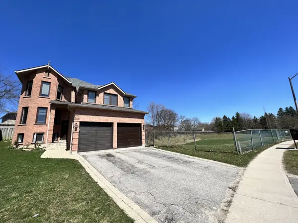 205 Cardinal ST #Main, Barrie, ON L4M 6G8