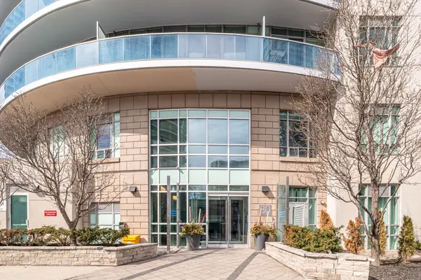 80 Absolute AVE #709, Mississauga, ON L4G 7Z3