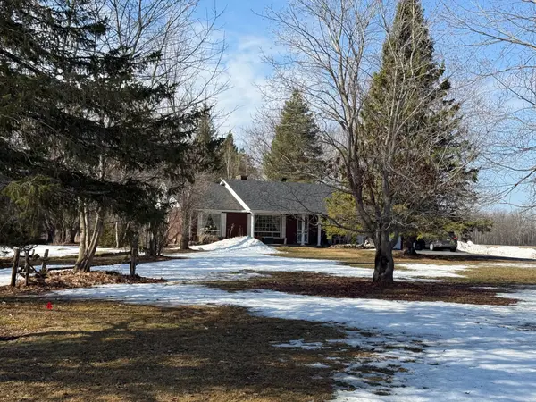 5826 Kraft RD, South Glengarry, ON K0C 2J0