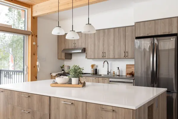 144 Shier ST, Bracebridge, ON P1L 1H1