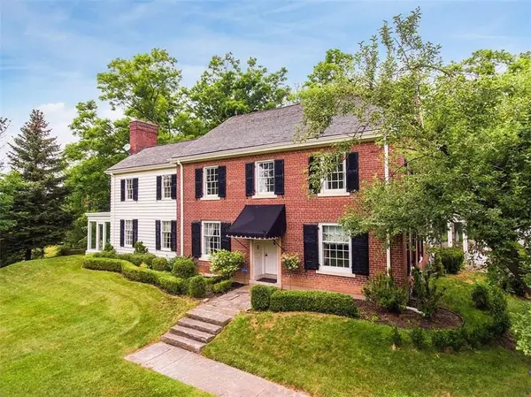 345 Mountain Brow RD, Hamilton, ON L0R 2H7