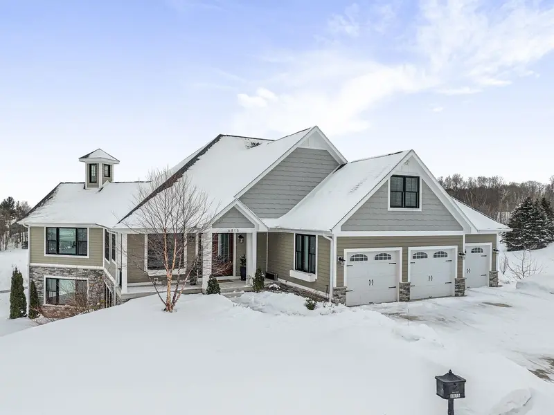 6815 S Rolling Hills DR, Bingham Twp, MI 49684