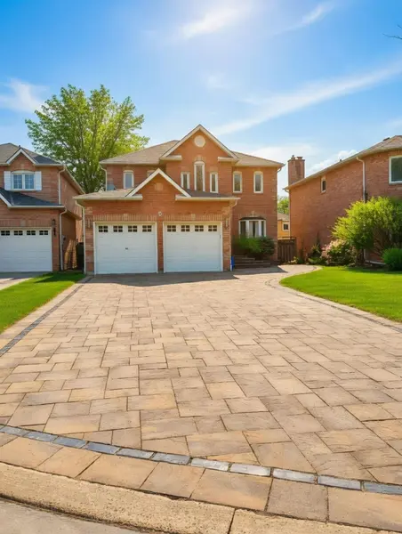 3 Gandy CT, Ajax, ON L1T 3T7