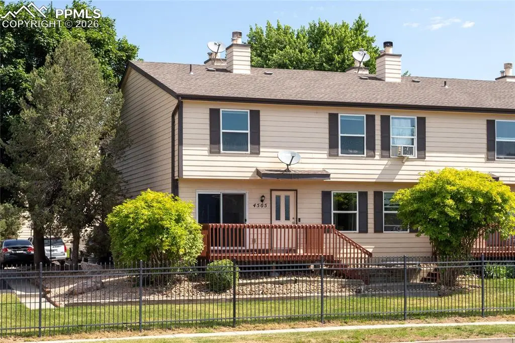 4505 Lamplighter CIR, Colorado Springs, CO 80916